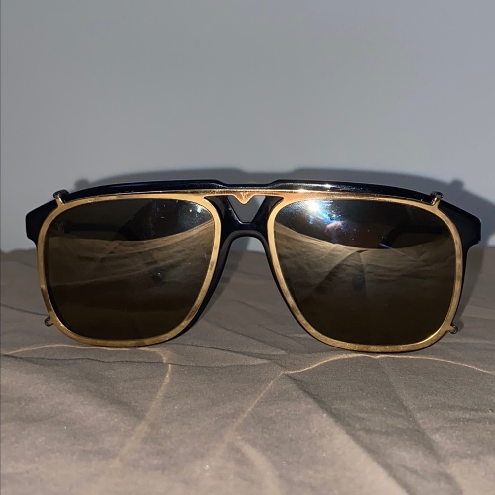 Men’s Louis Vuitton Satellite sunglasses